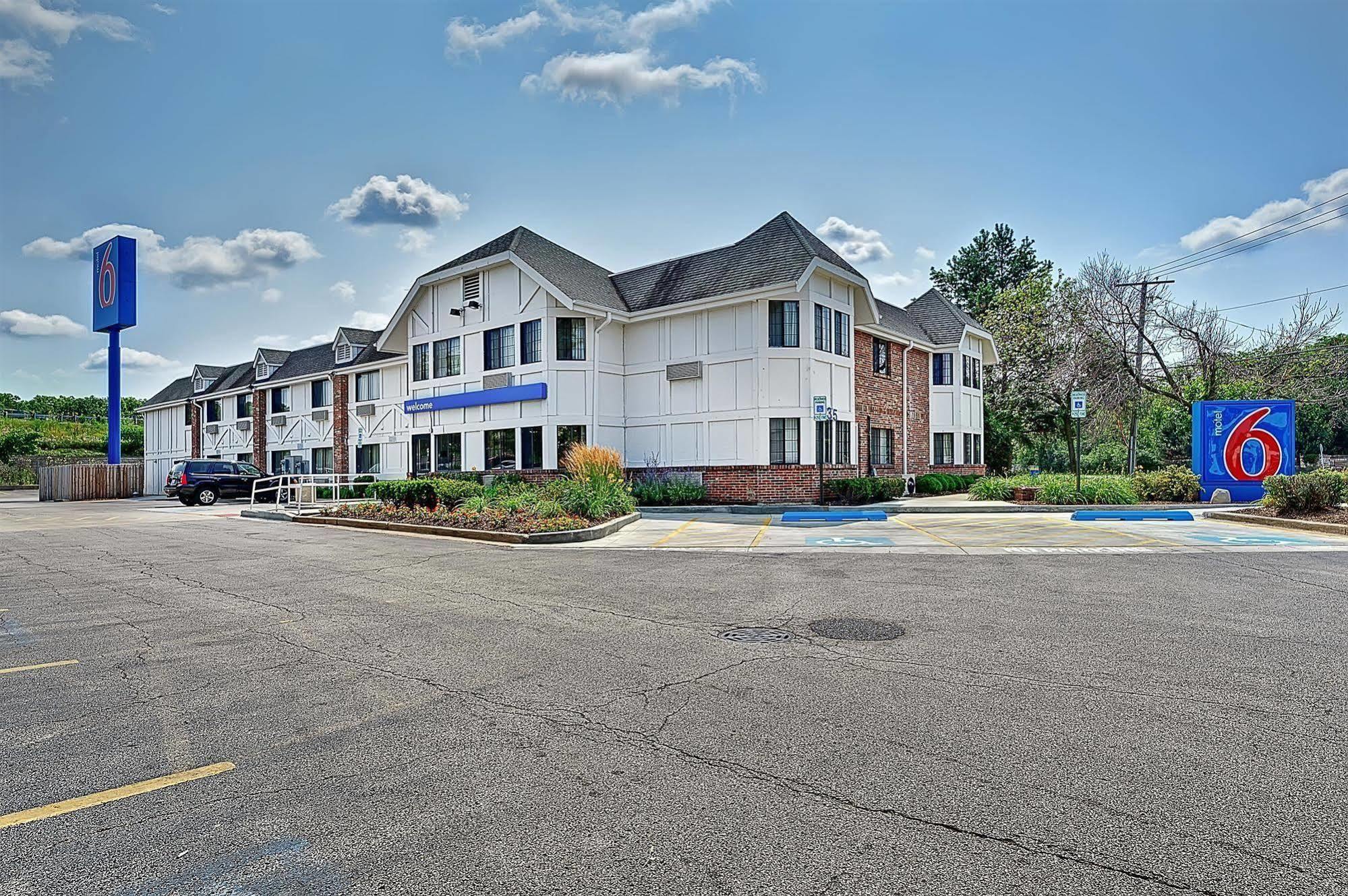 Motel 6-Glenview, Il - Chicago North Exterior photo