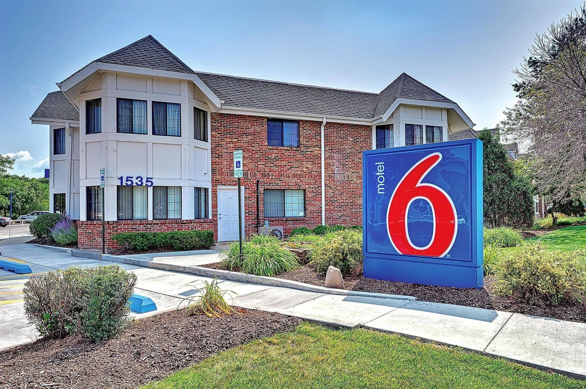 Motel 6-Glenview, Il - Chicago North Exterior photo